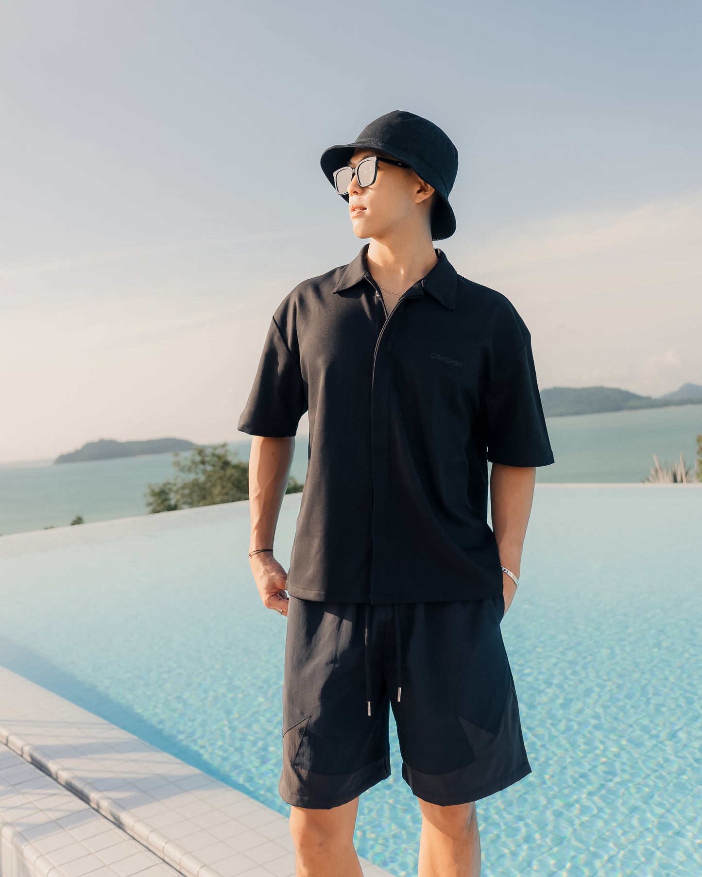 VACATION SHORTS - BLACK