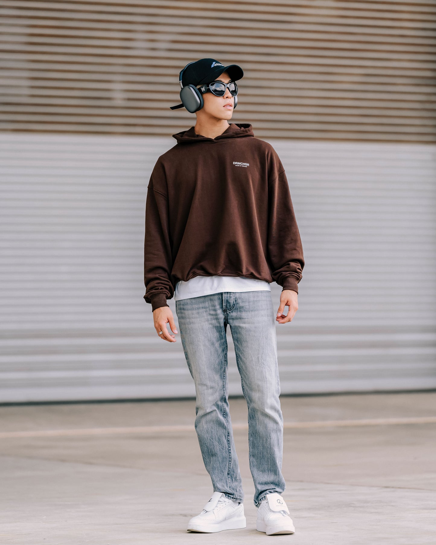 EAGLE HOODIE - BROWN